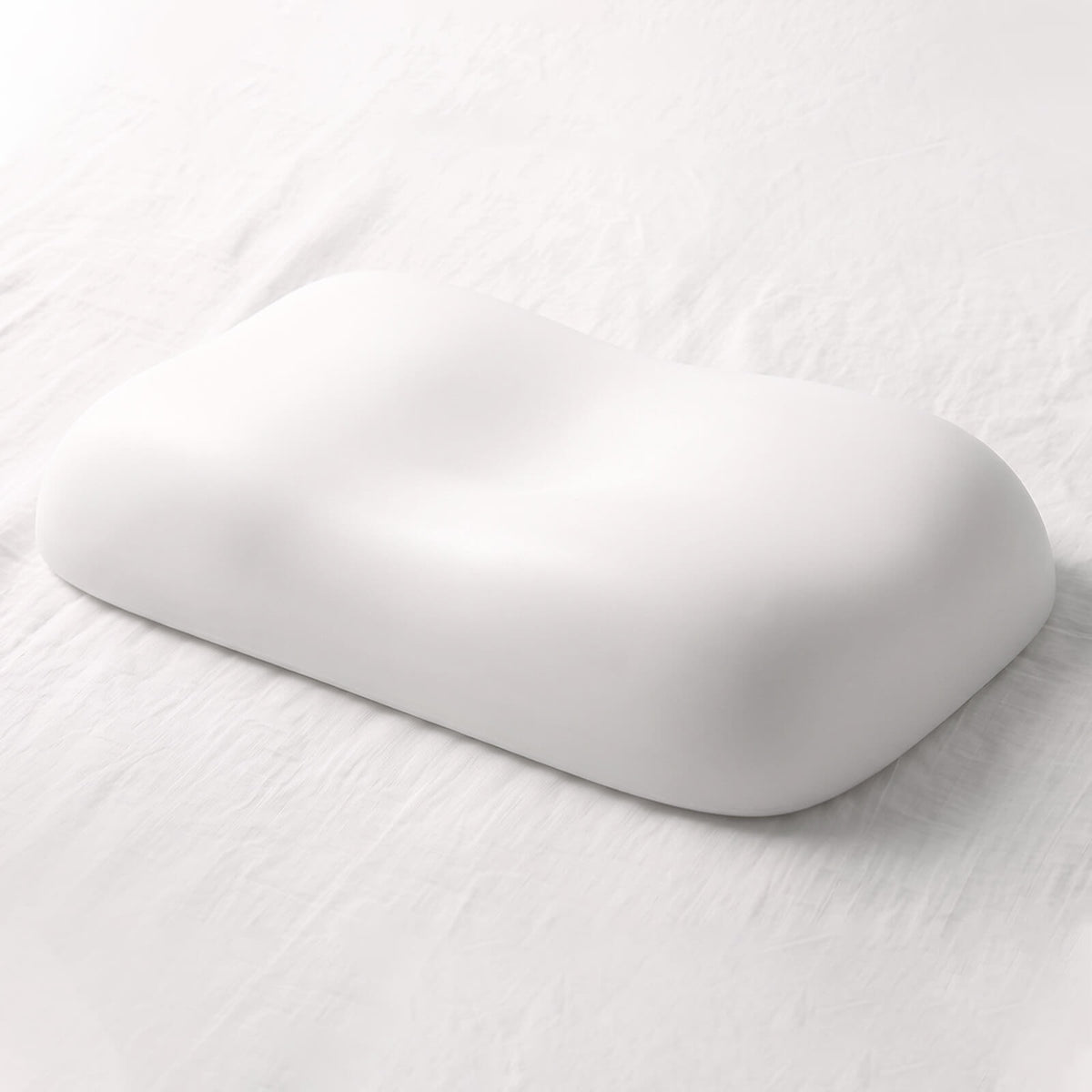 BreezeTouch cozy pillow core - front side